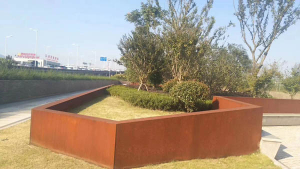 让胡路耐候钢挡土墙